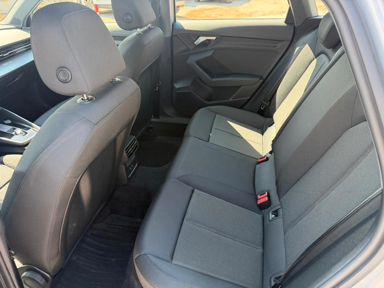 Audi A3 SPB 30 g-tron S tronic Business