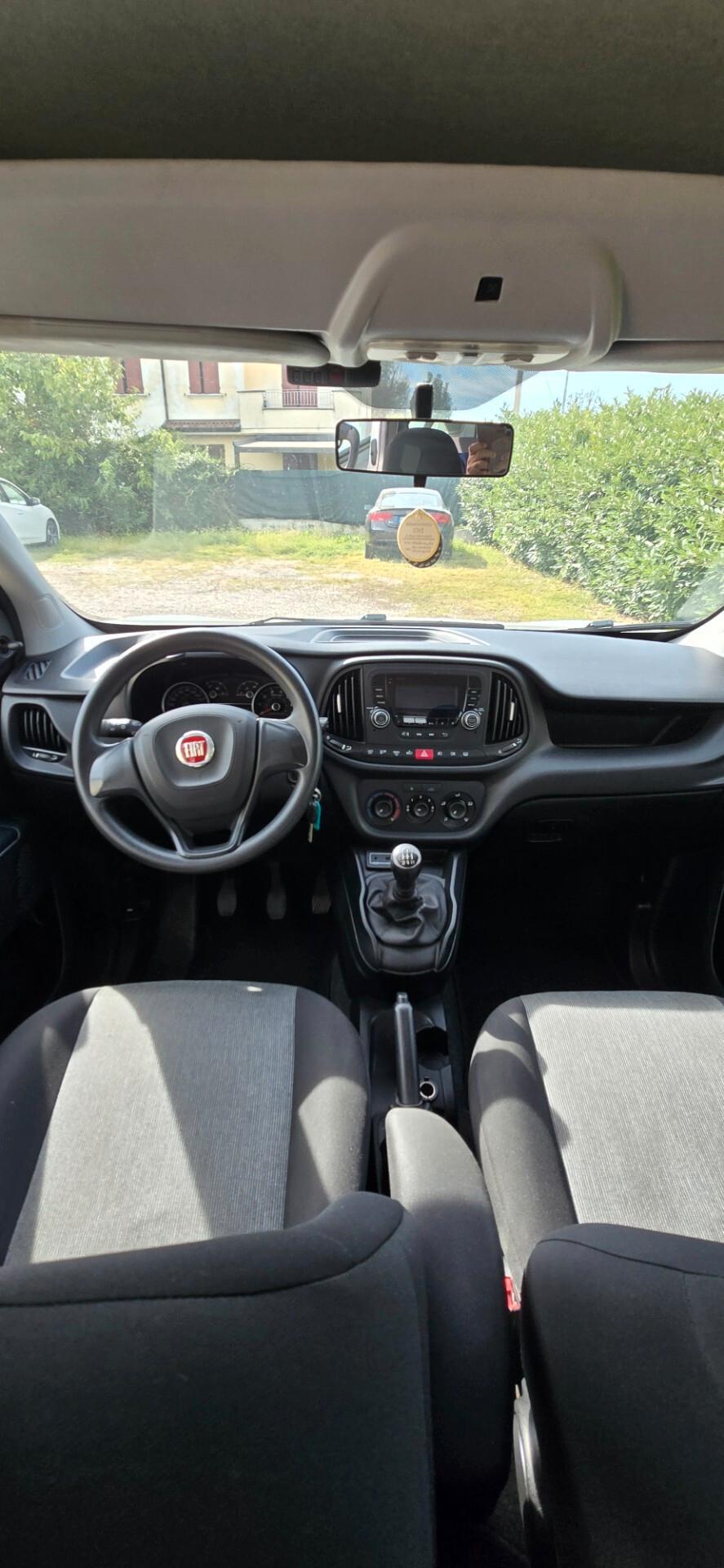 FIAT DOBLÒ PROFESSIONAL AUTOCARRO 5 POSTI