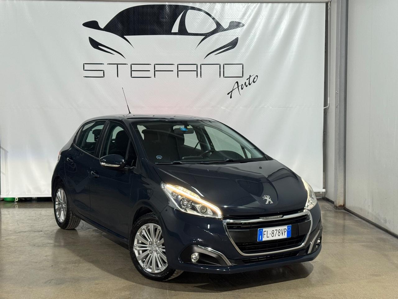 Peugeot 208 BlueHDi 75 5 porte Allure