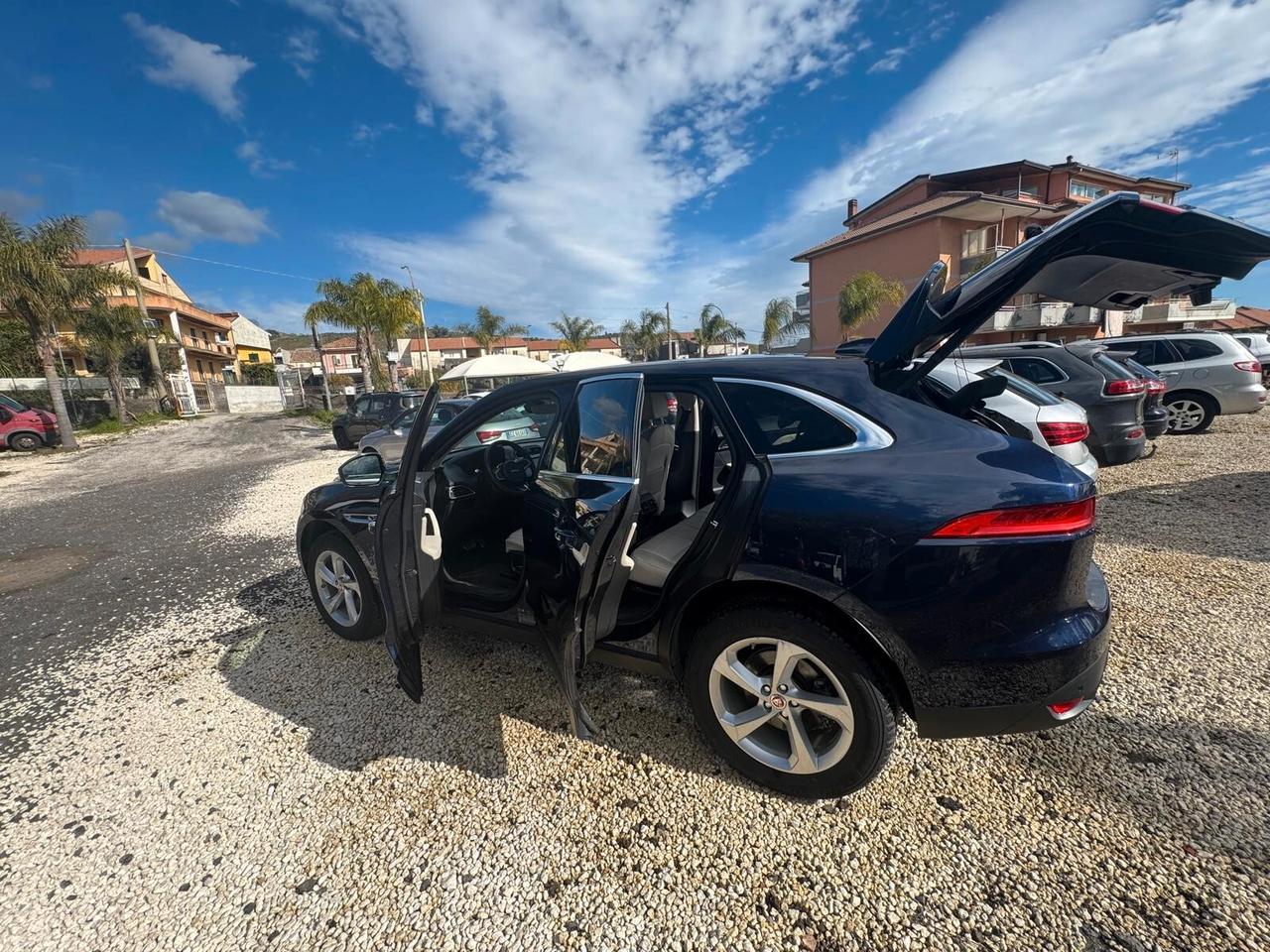 Jaguar F-Pace 2.0 D 180 CV AWD aut. Portfolio