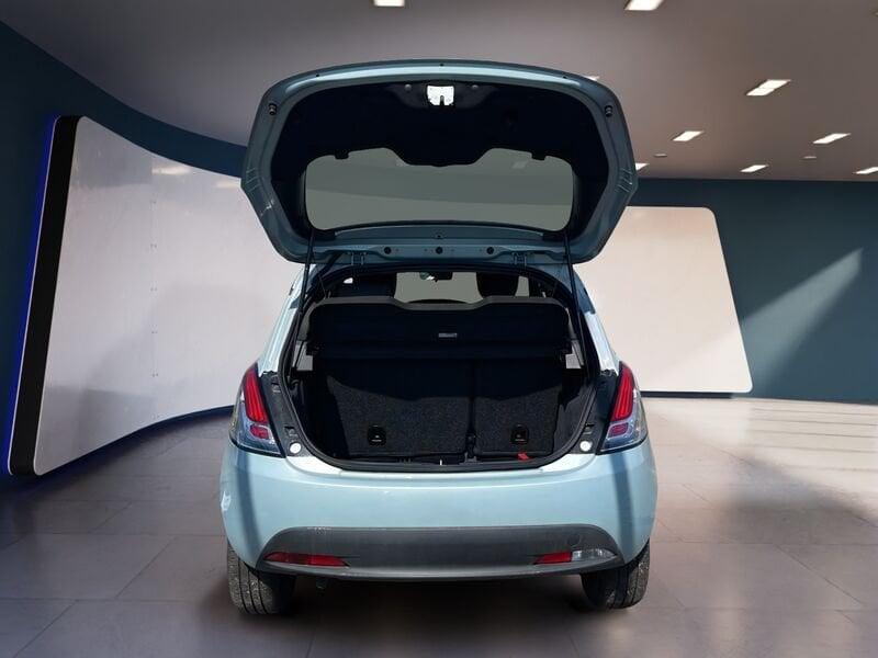 Lancia Ypsilon NUOVA My24 402 Oro 1.0