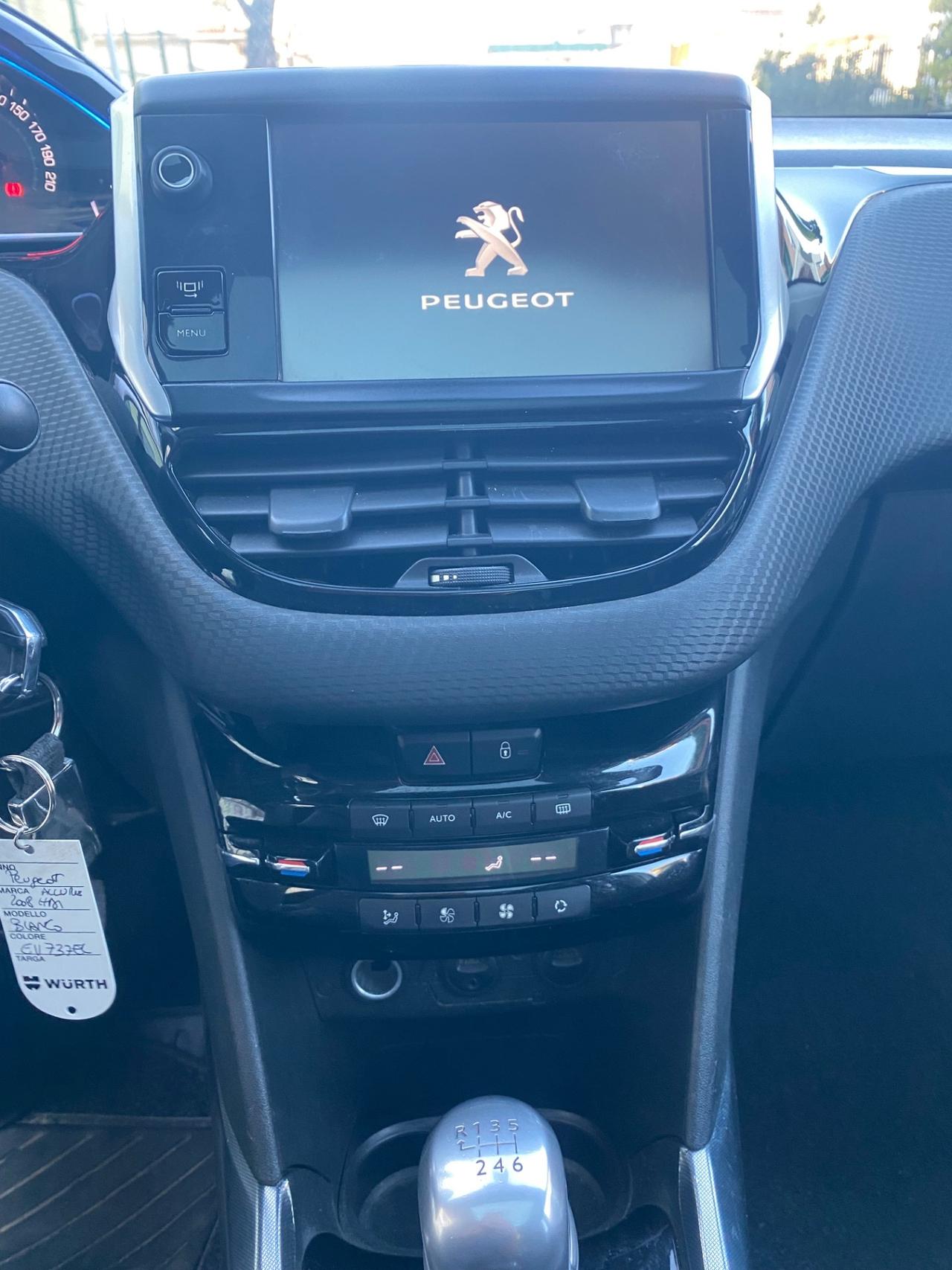 Peugeot 2008 HDI 2014 Full Navi Led Tetto