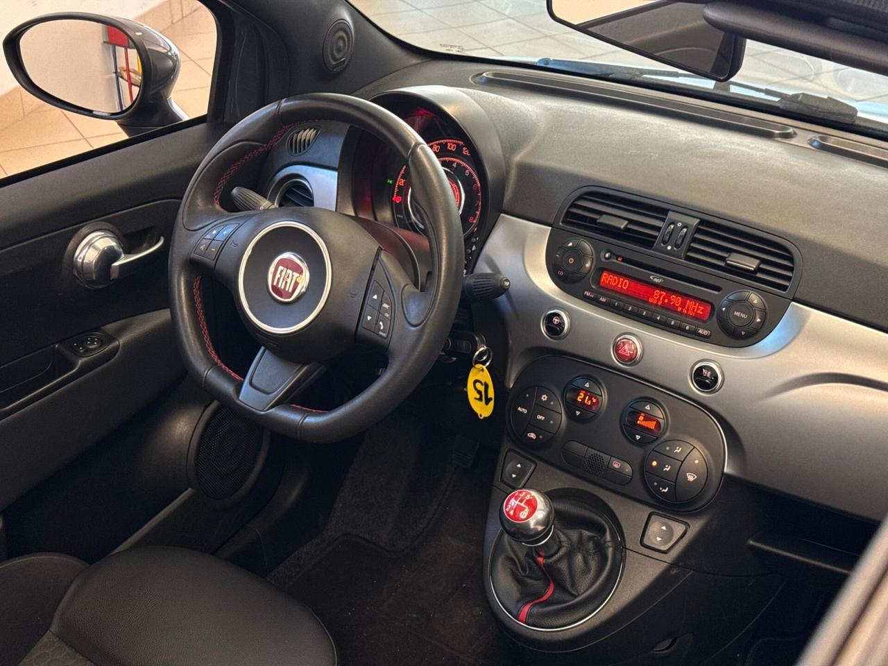 1.2cc 69CV TETTO PANORAMICO APRIBILE ELETTRICO
