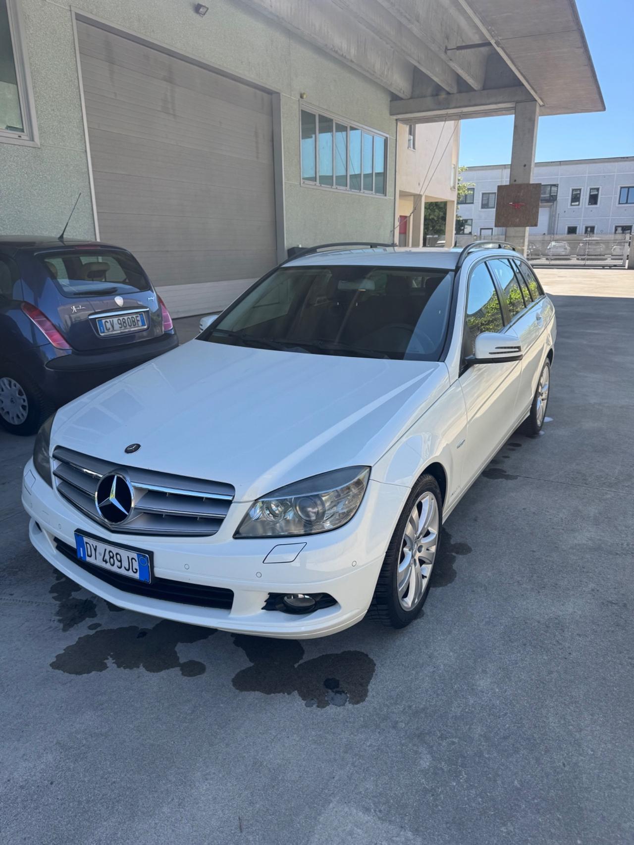 Mercedes-benz C 220 CDI S.W. BlueEFFICIENCY Executive