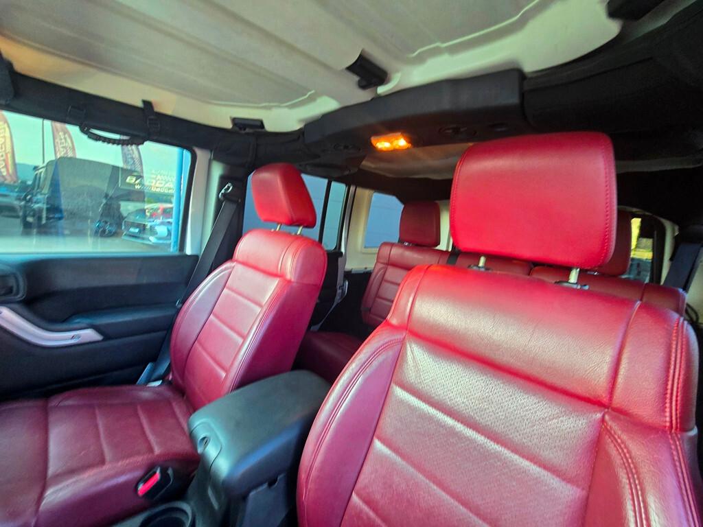 Jeep Wrangler UNLIMITED 2.8 CRD 200CV SAHARA