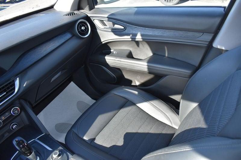 Alfa Romeo Stelvio Stelvio 2.2 Turbodiesel 190 CV AT8 Q4 Super