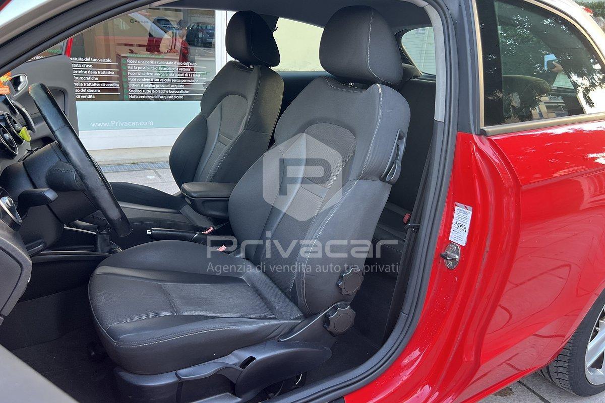 AUDI A1 1.6 TDI 105 CV Ambition
