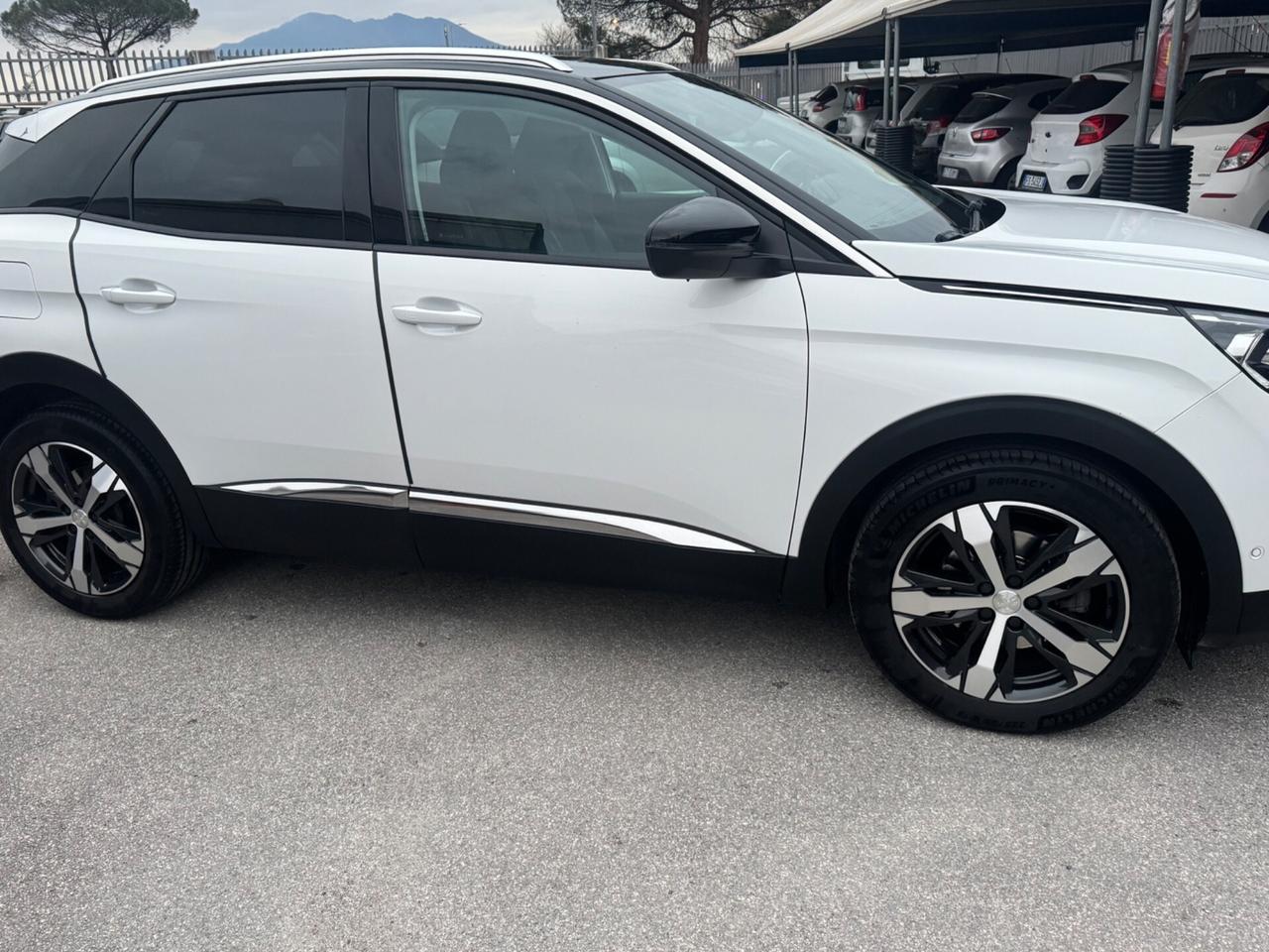 Peugeot 3008 BlueHDi 130 S&S EAT8 Allure