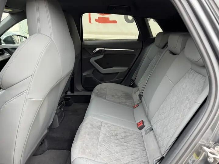 Audi A3 SPB 30 TFSI S line edition