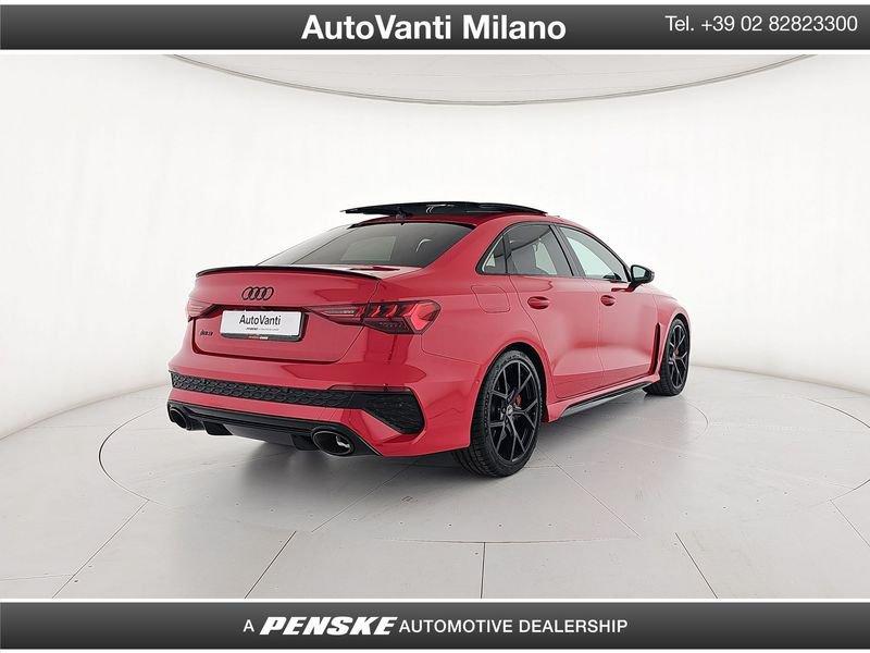 Audi RS 3 Sedan TFSI quattro S tronic