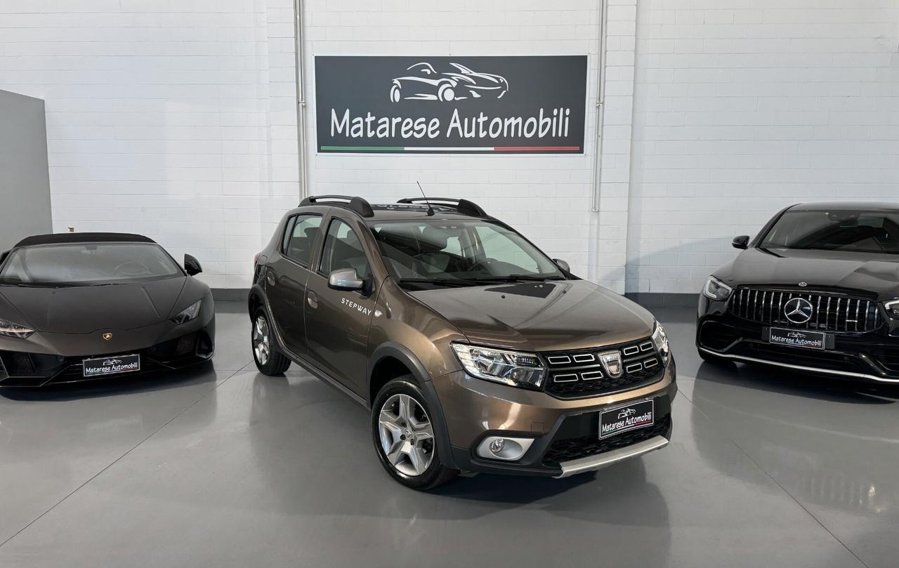 Dacia Sandero Stepway 1.0cc 101cv OK neopatentati Tagliandata