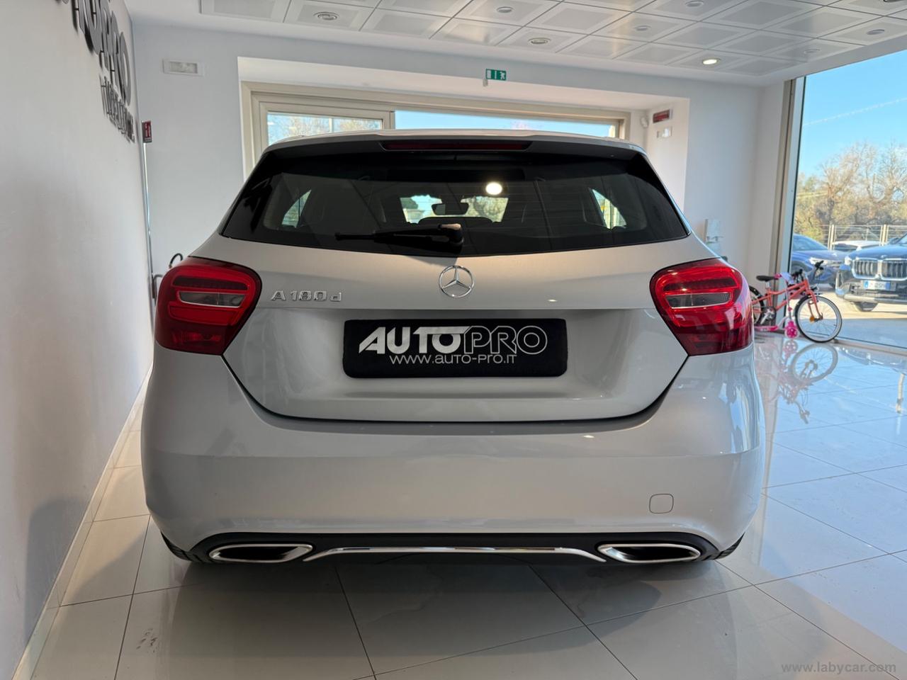 MERCEDES-BENZ A 180 d Sport