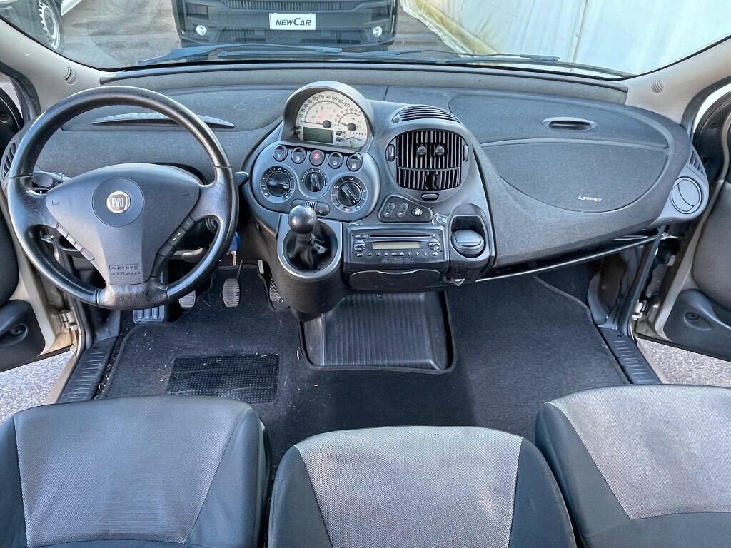 Fiat Multipla 1.6 16V Natural Power Active