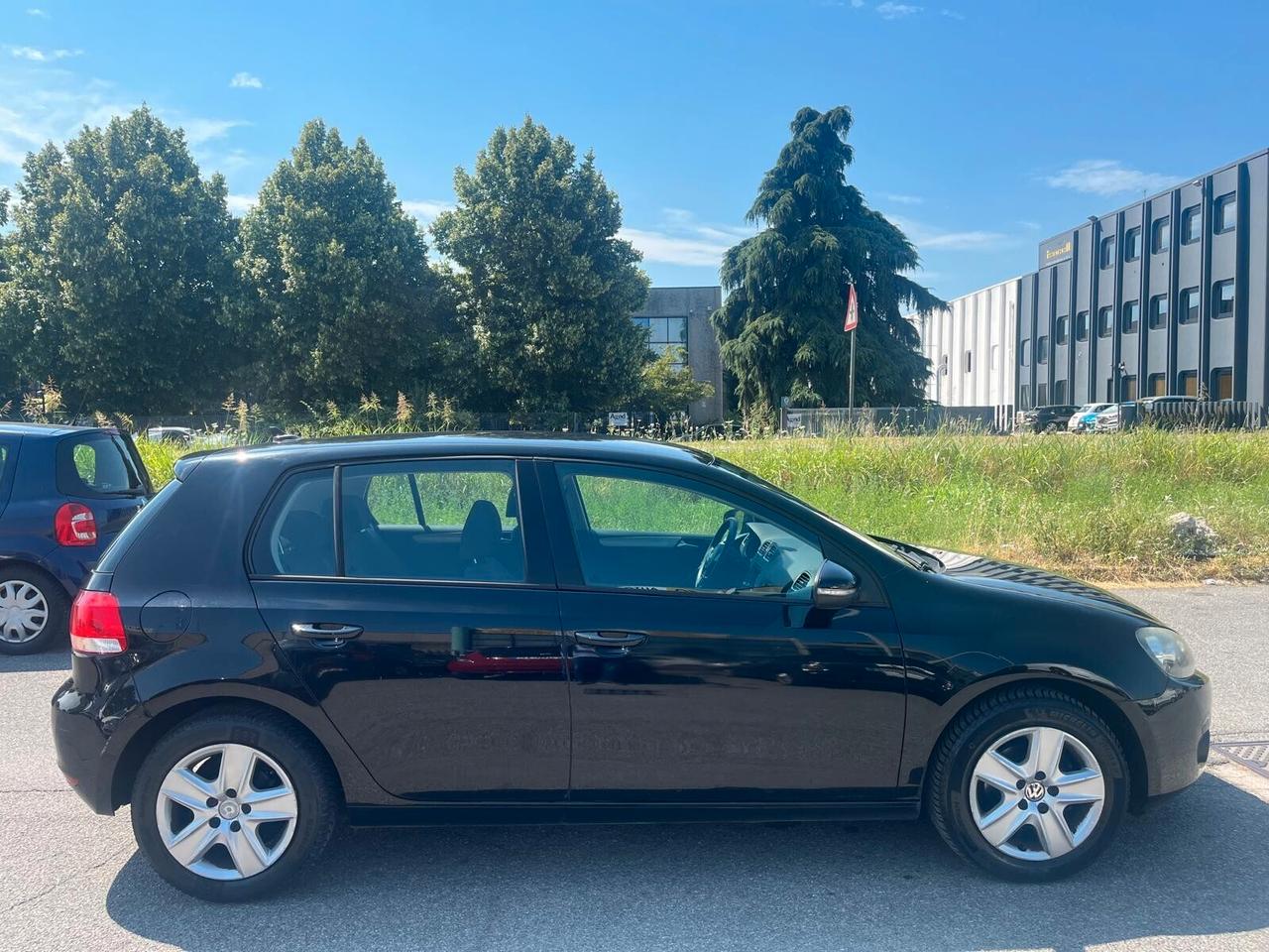Volkswagen Golf 1.6 TDI DPF 5p.
