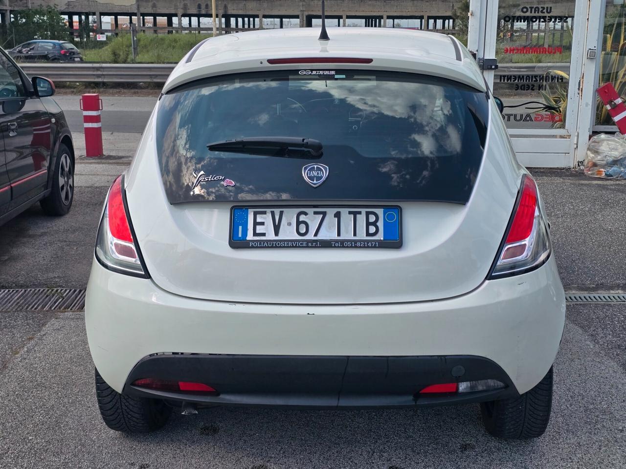 Lancia Ypsilon 1.3 MJT 95cv 5 porte S&S Elefantino