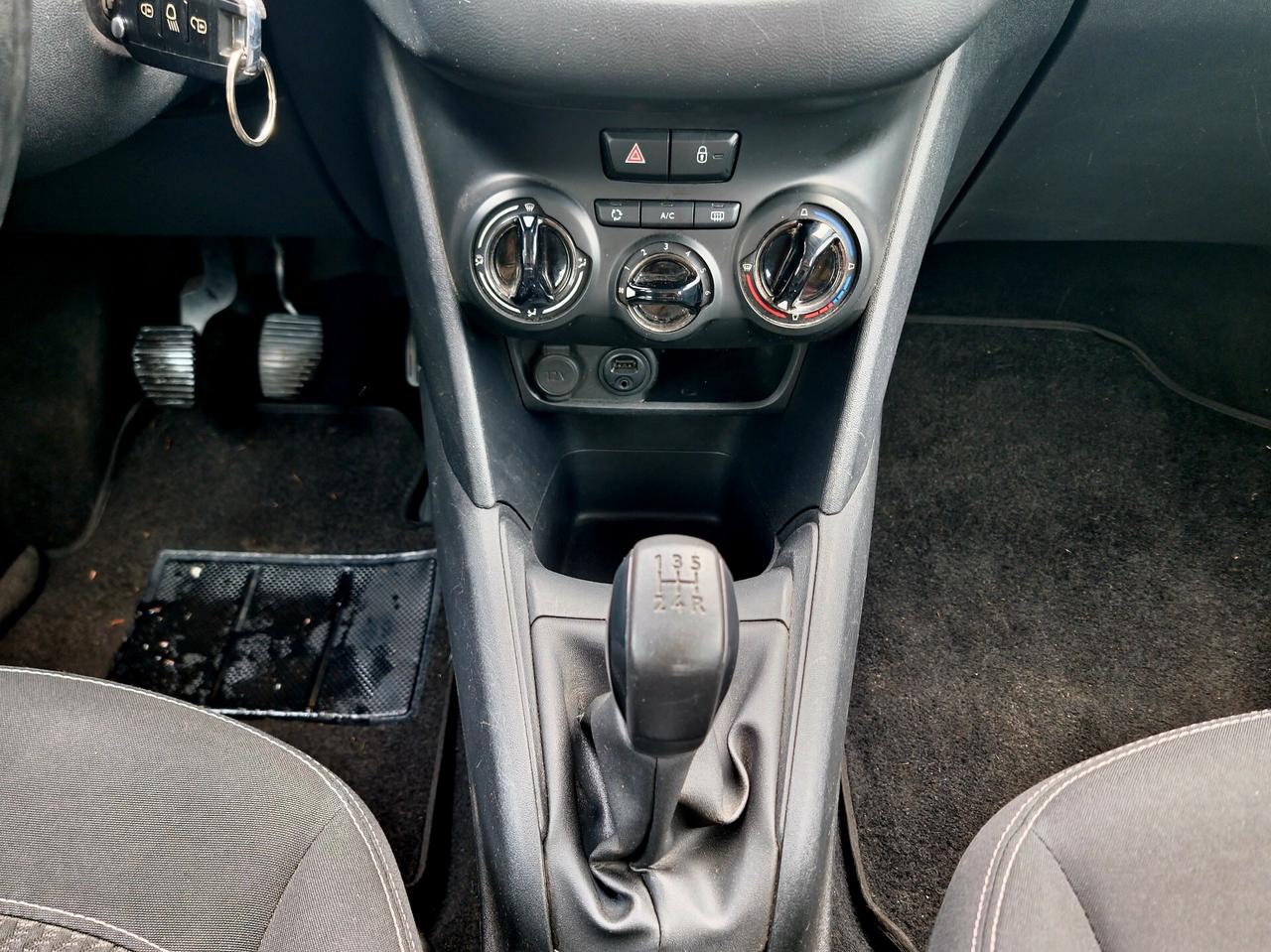 Peugeot 208 PureTech 68 5 porte Active 2017-E6B Manuale NEO