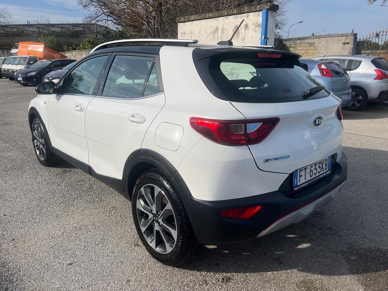 Kia Stonic -1.4MPI-gpl style design pack-2019