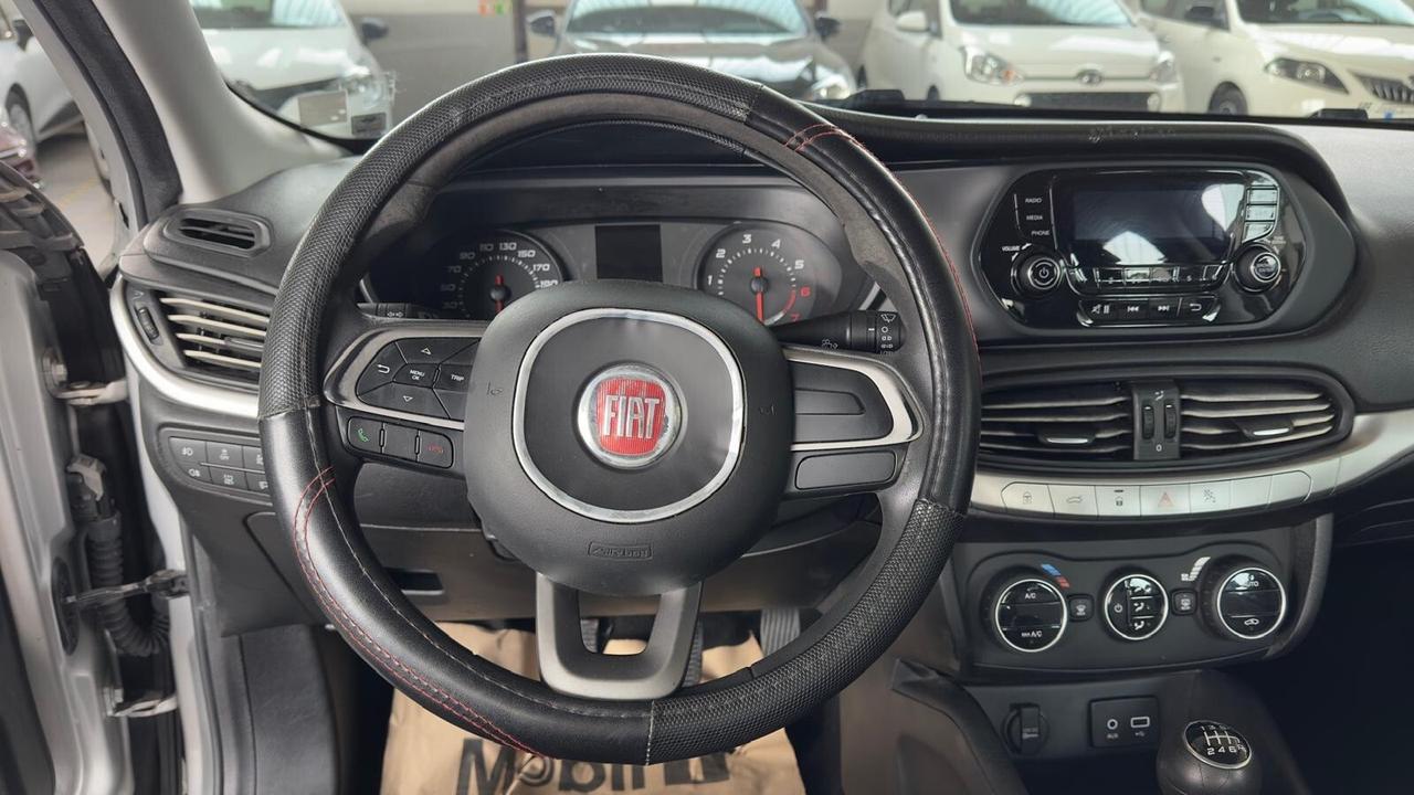Fiat Tipo 1.4 4 porte LOUNGE