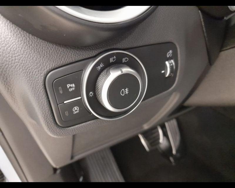 Alfa Romeo Stelvio 2023 2.2 t Veloce Q4 210cv auto