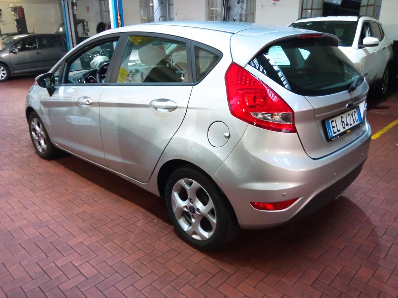 Ford Fiesta 1.2 82 CV 5 porte Titanium