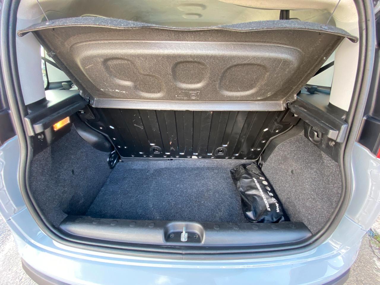 FIAT Panda 1.0 Hybrid NEOPAT. GARANTITA