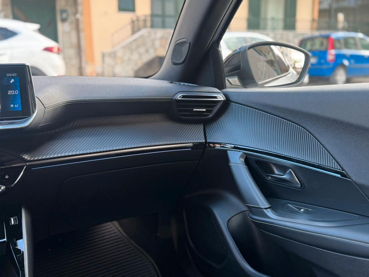 Peugeot 2008 BlueHDi 130 S&S EAT8 GT Pack