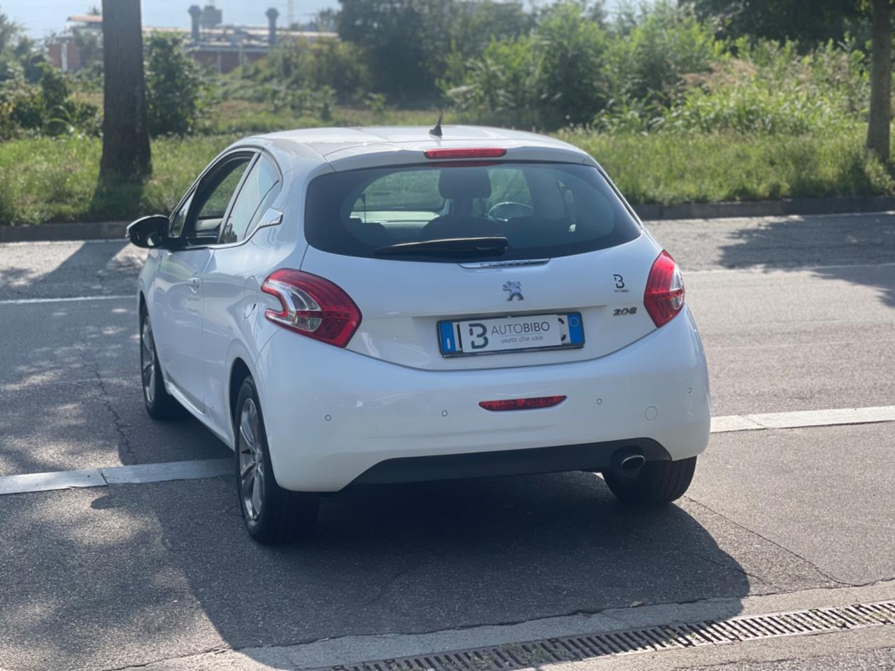 Peugeot 208 PureTech 82 3 porte Access