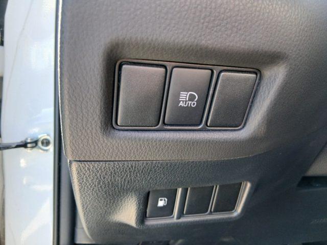 TOYOTA C-HR 2.0 Hybrid E-CVT