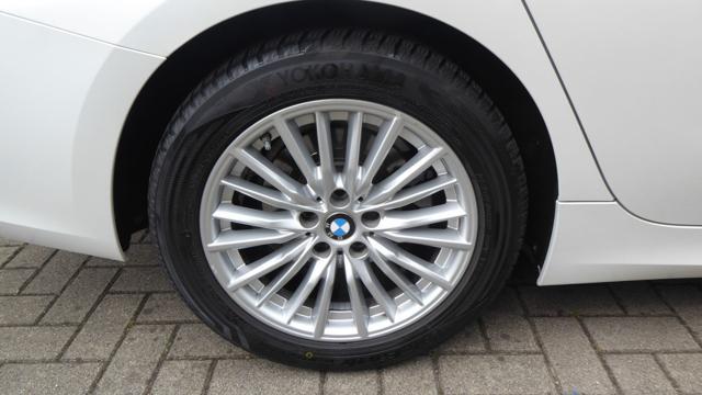 BMW 318 d Touring Luxury Automatico