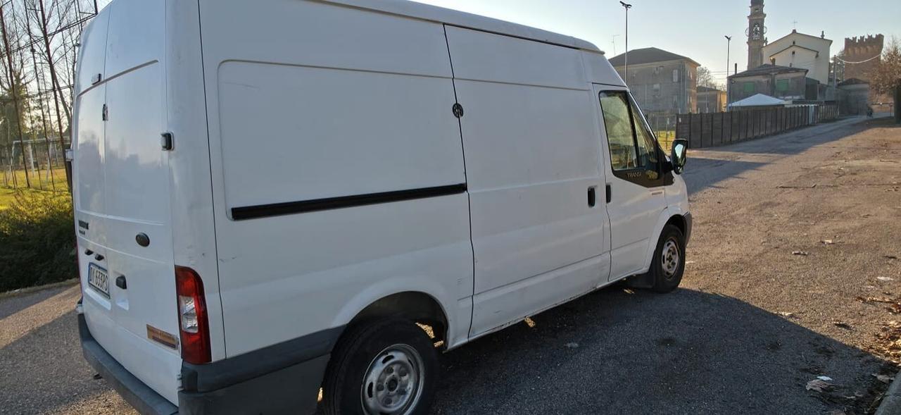 Ford Transit 2.2 diesel tetto alto