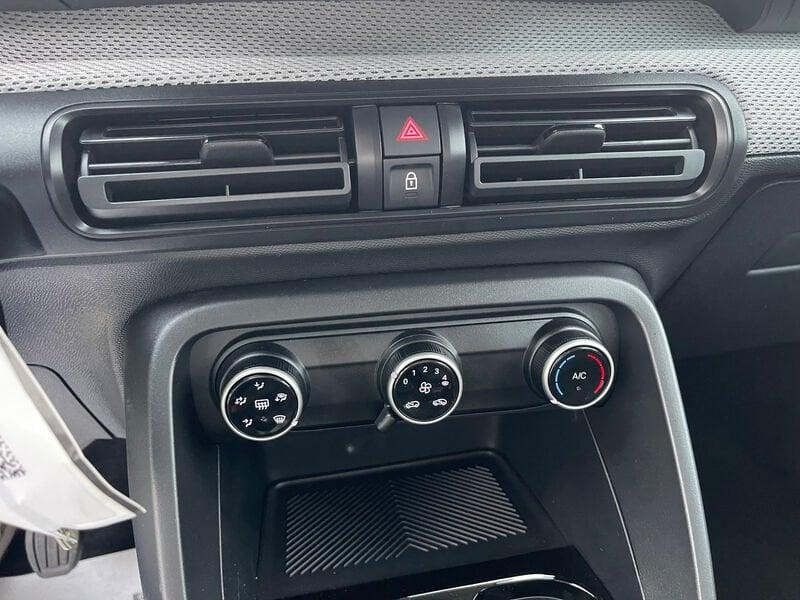 Citroën C3 1.2 puretech turbo Plus 100cv s&s - KM0