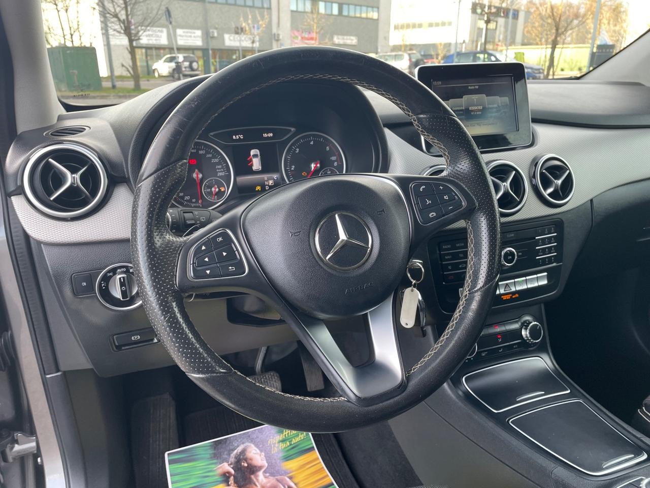 Mercedes-benz B 180 d Automatik Premium*Neopatentati*Solo 44000Km*Euro6