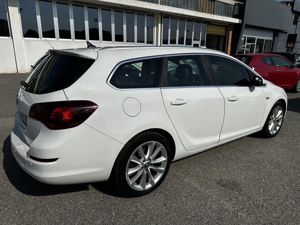 Opel Astra Sports Tourer 1.7 CDTI Cosmo