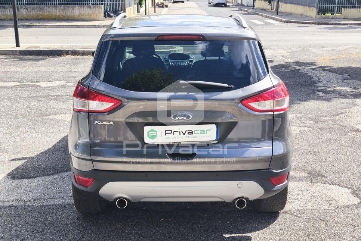 FORD Kuga 2.0 TDCI 140 CV 4WD Powershift Business