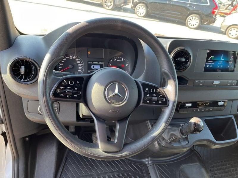 Mercedes-Benz Sprinter 315 CDI F 37/35