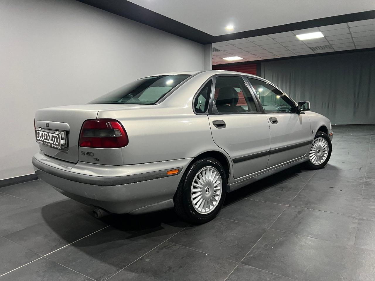 Volvo S40 1.9 turbodiesel cat KM 196.000 PELLE /CLIMA