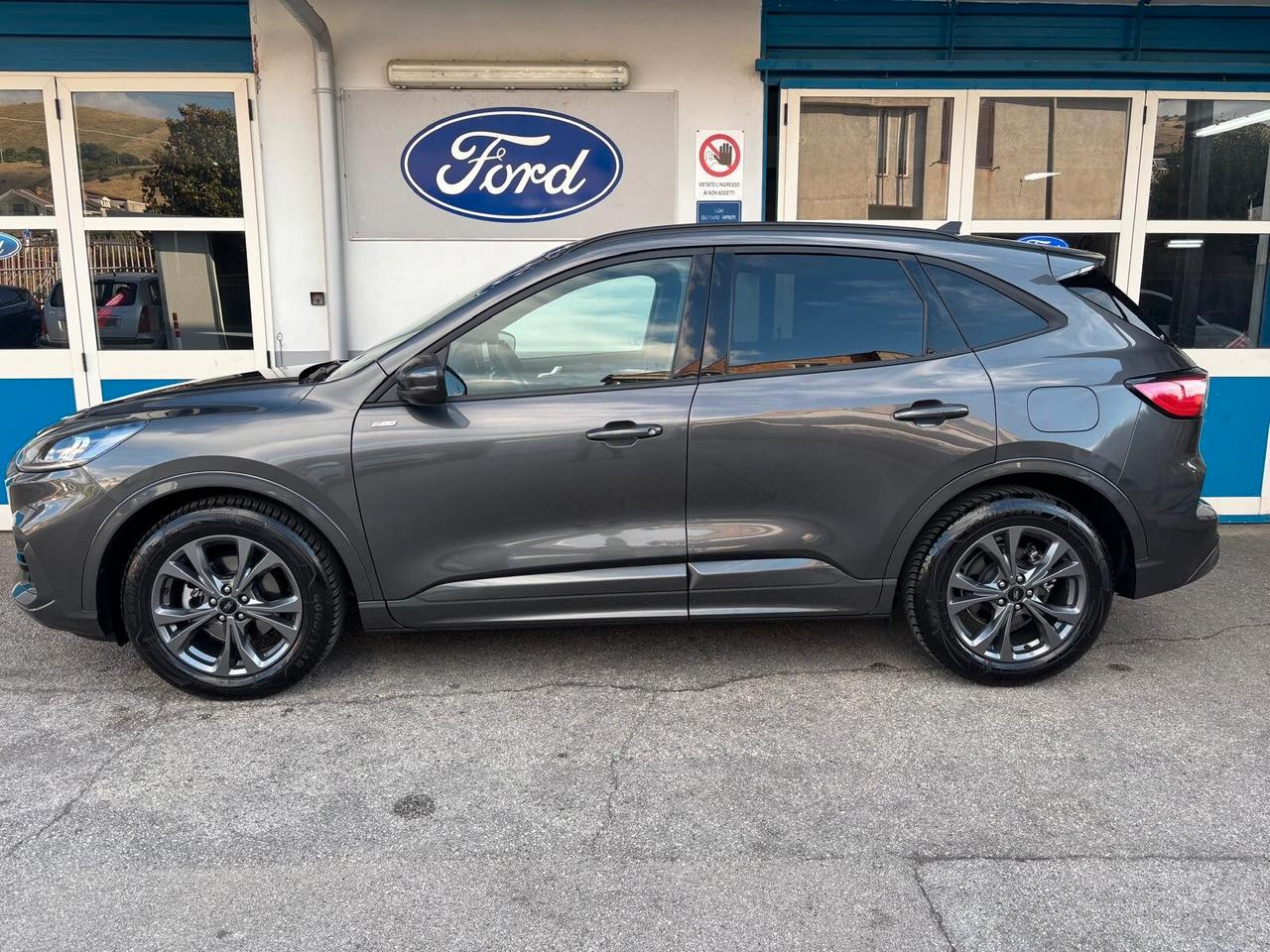 Ford Kuga 2.0 EcoBlue 120 CV aut. 2WD ST-Line