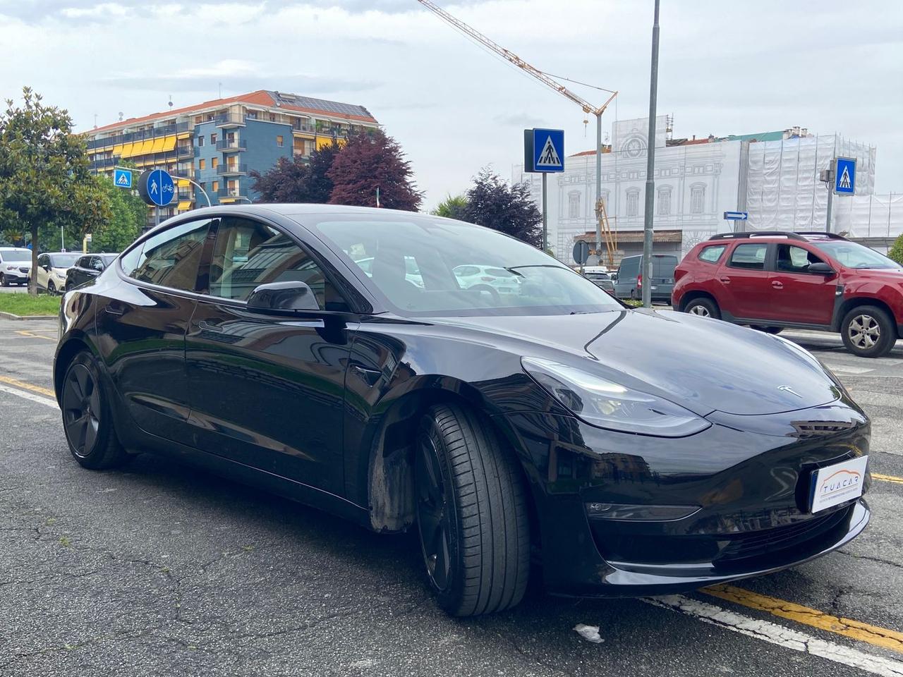 Tesla Model 3 Long Range