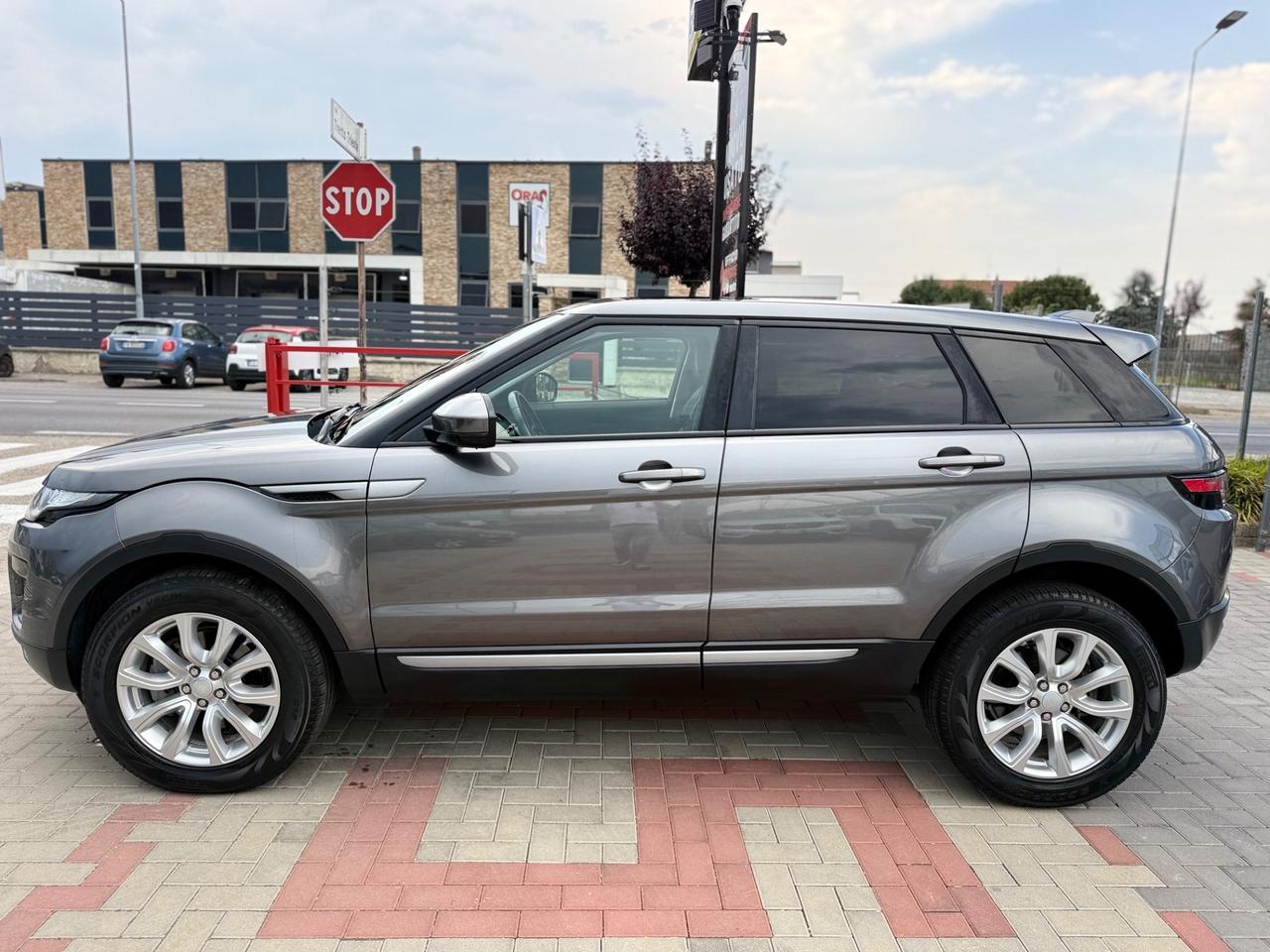 Land Rover Evoque 2.0 TD4 150 CV 5p. TETTO PANORAMICO