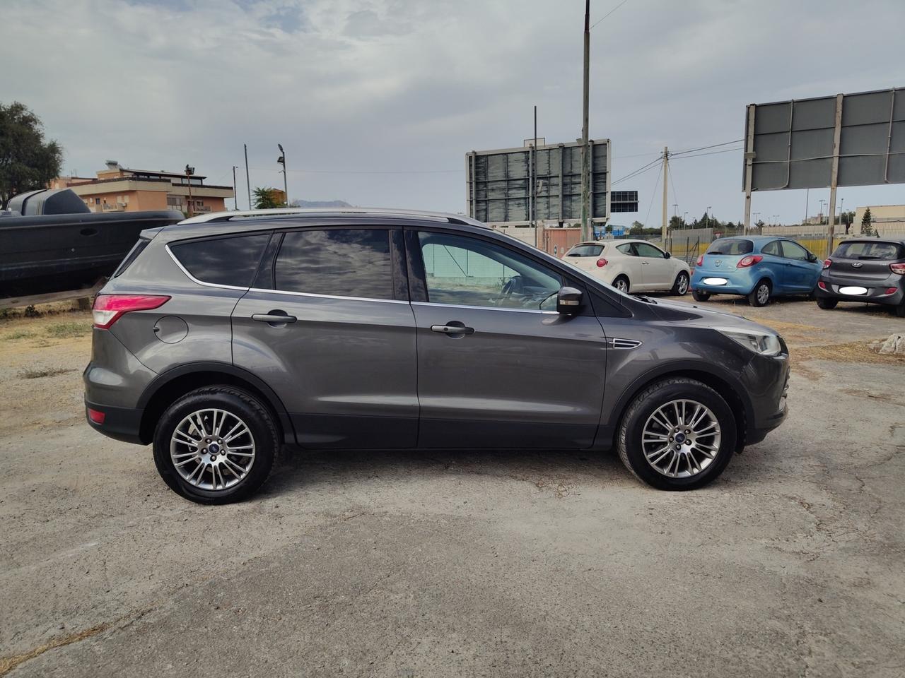Ford Kuga 2.0 TDCI 140 CV 4WD Titanium UNICO PROPRIETARIO