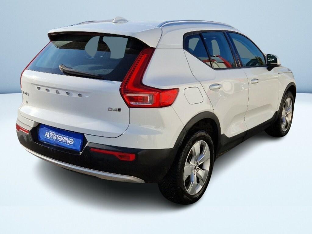 Volvo XC40 2.0 D4 Momentum AWD Geartronic