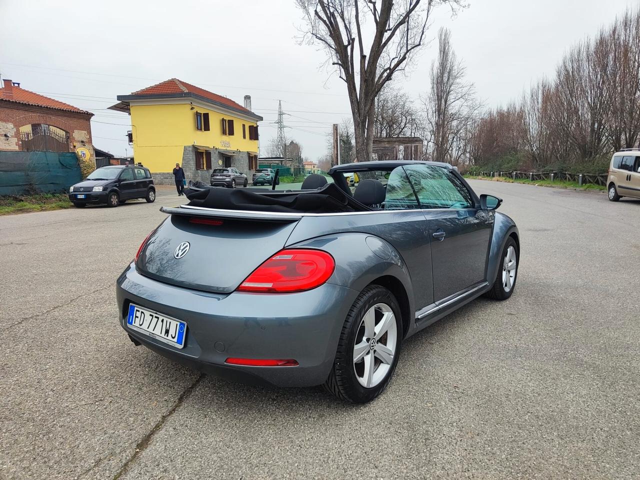 VW Maggiolino Cabrio 2.0 TDI EURO 6B