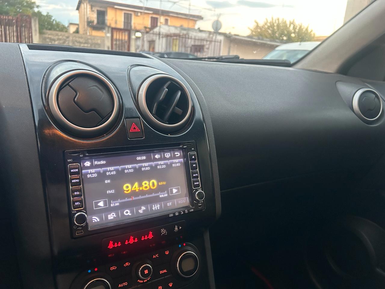 Nissan Qashqai 2.0 dCi DPF Tekna