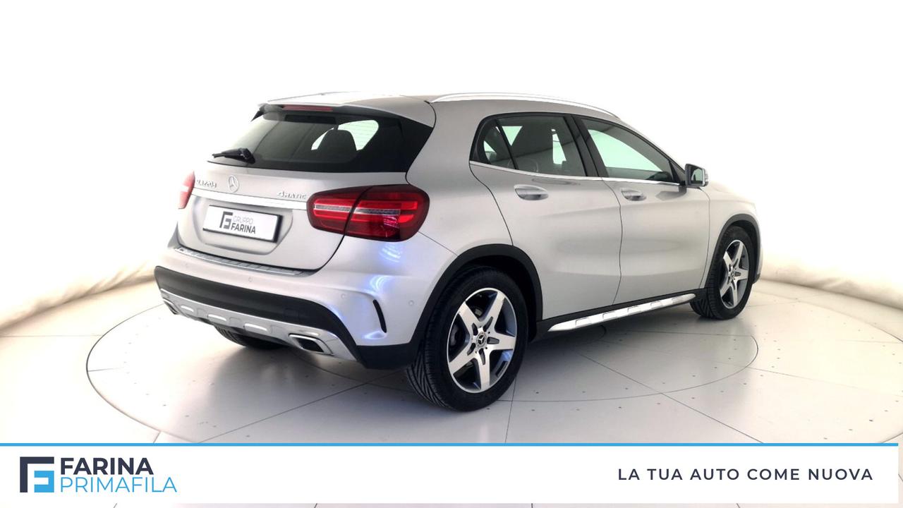 Mercedes-Benz GLA - X156 - GLA 220 d Premium 4matic auto