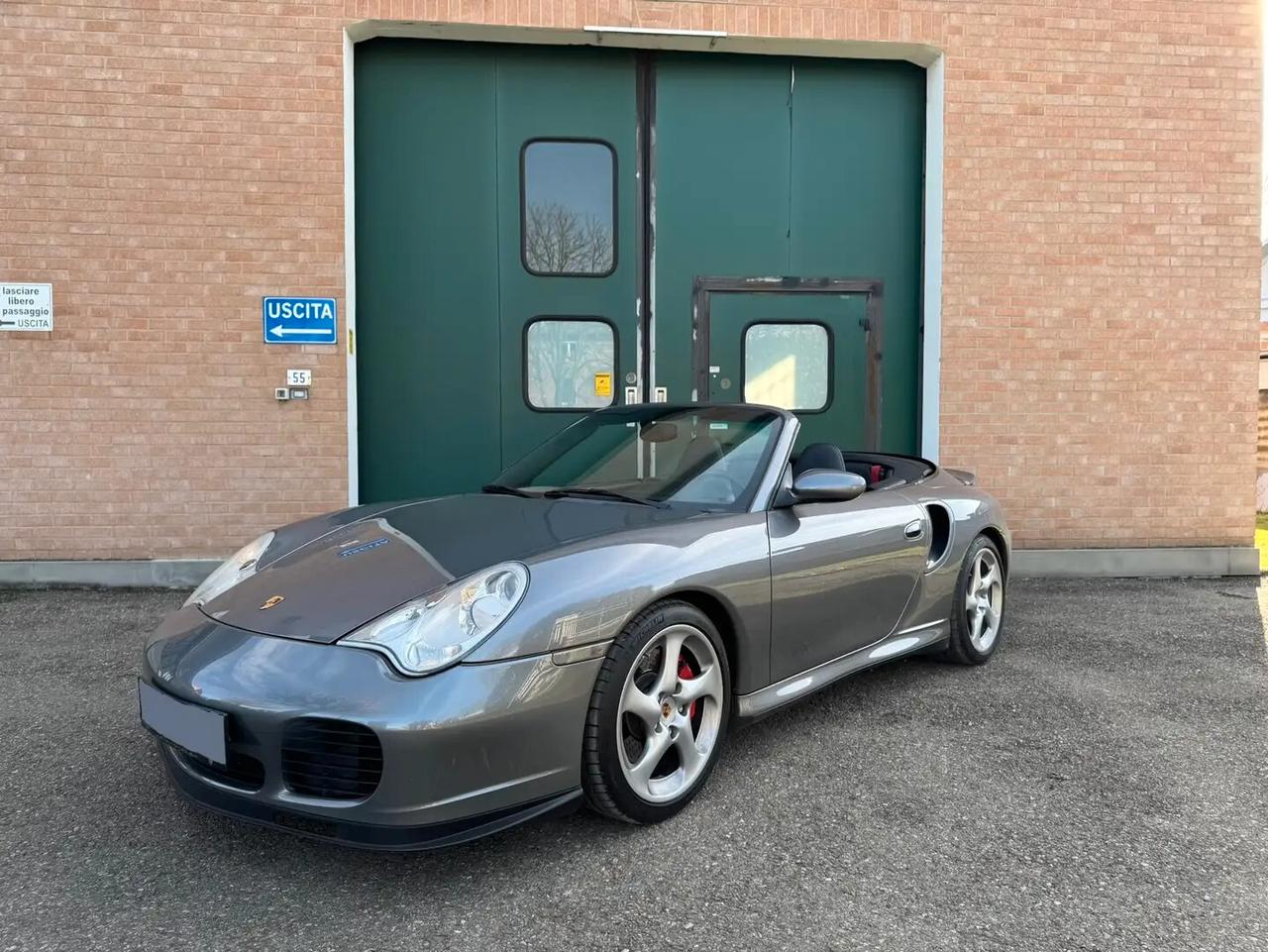 Porsche 911 Turbo cat Cabriolet