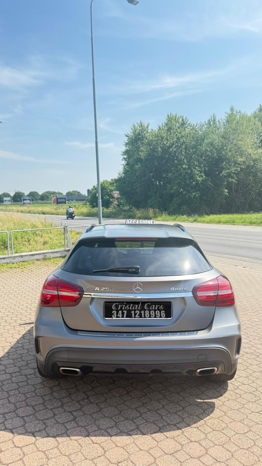 MERCEDES GLA 250 ALLESTIMENTO AMG 4MATIC