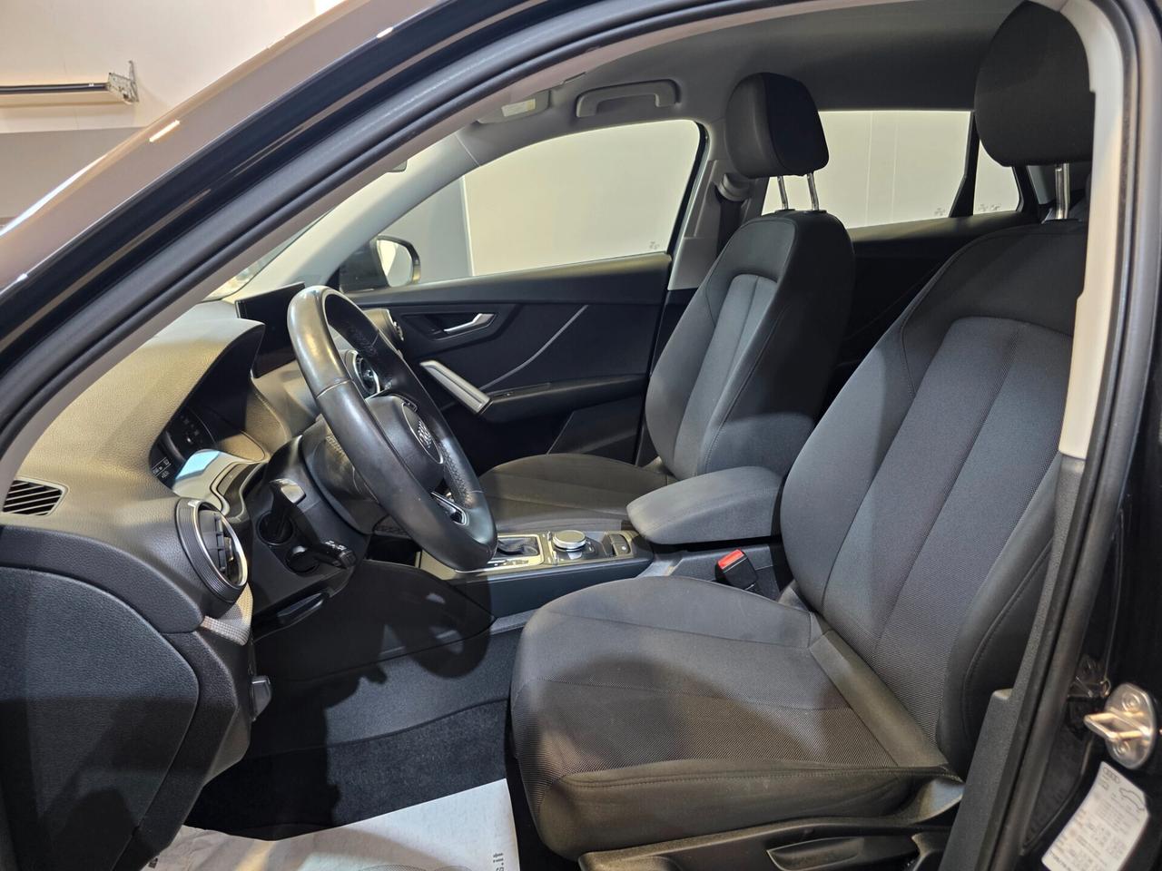 Audi Q2 30 TDI S tronic Business