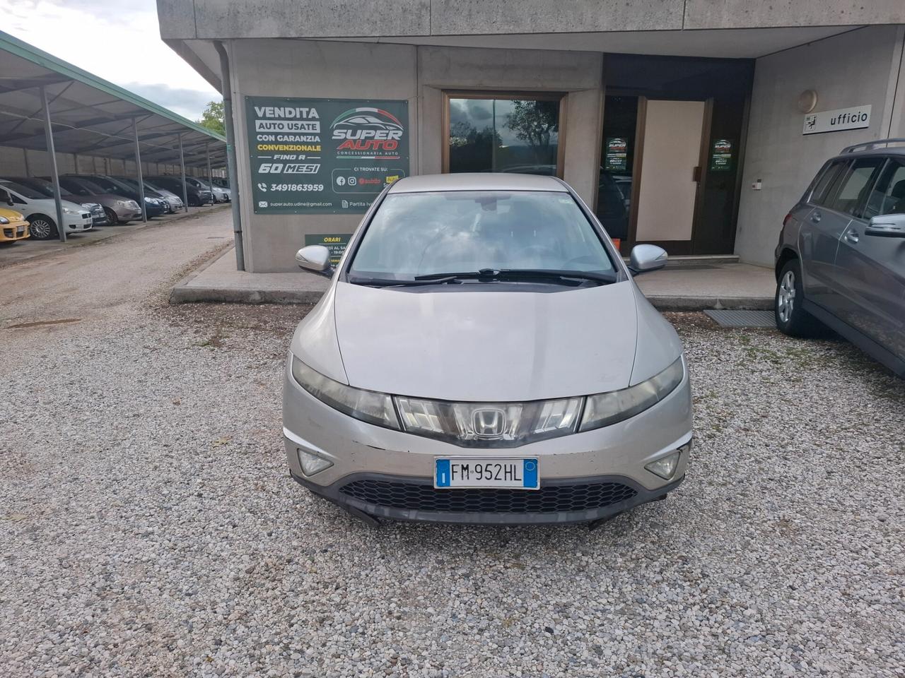 Honda Civic 1.8 i-VTEC 5p. Executive i-P