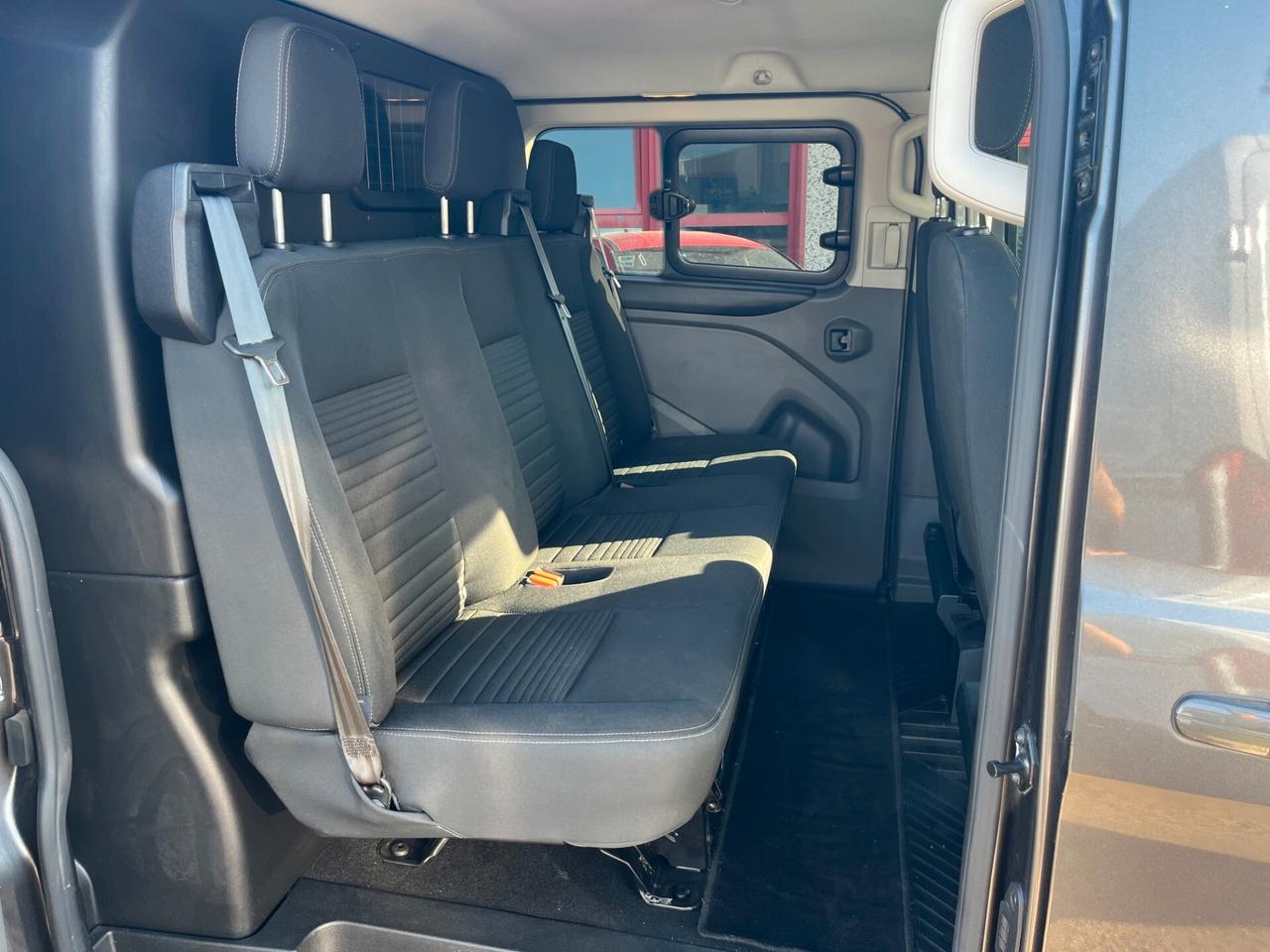 Ford Transit Custom 320 2.0 EcoBlue 170 aut. PL-DC Furg. Titanium