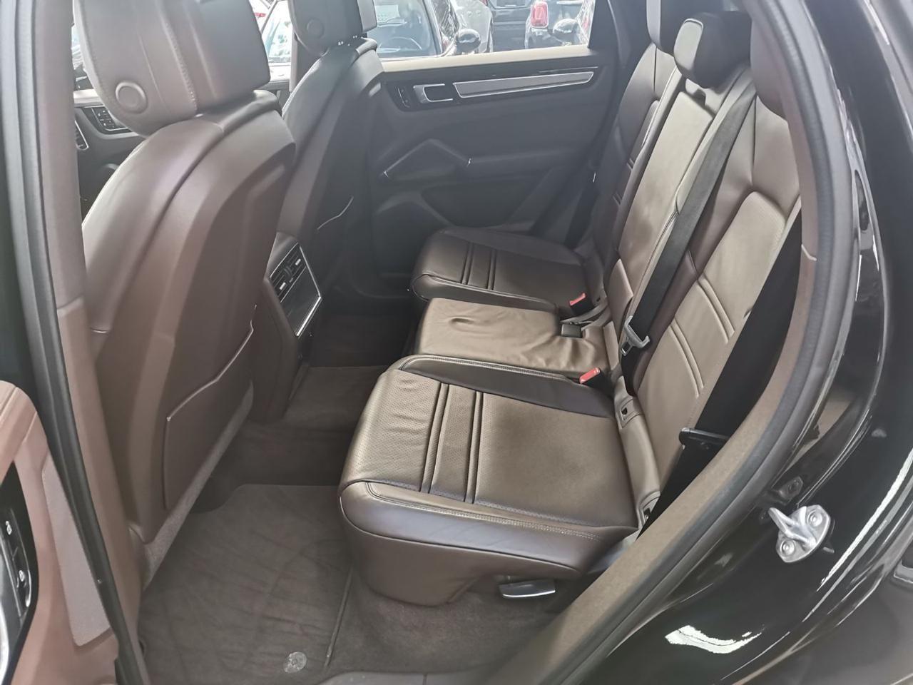 Porsche Cayenne Coupé 3.0 V6